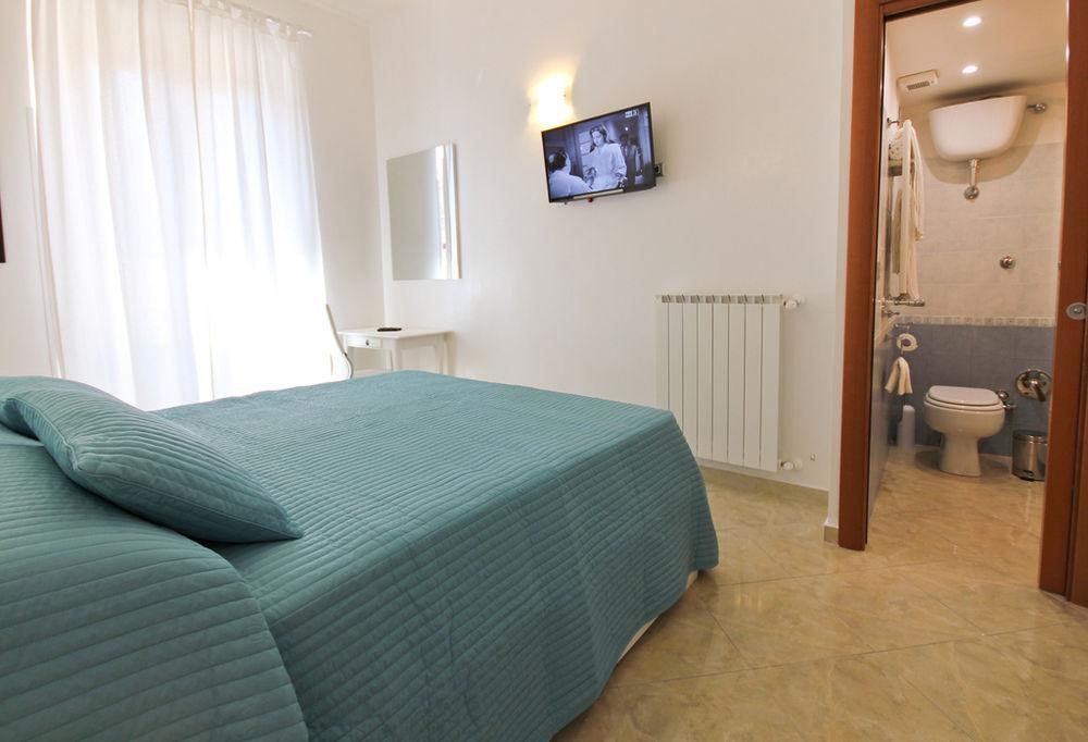 San Pietro'S Home - Guesthouse ローマ エクステリア 写真