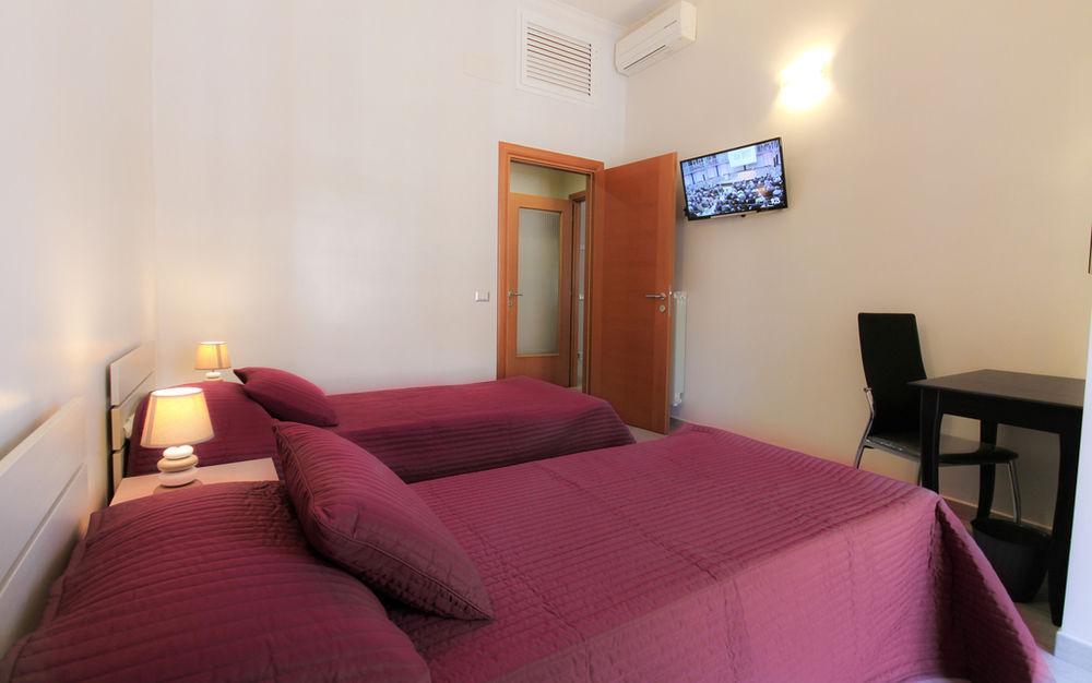 San Pietro'S Home - Guesthouse ローマ エクステリア 写真