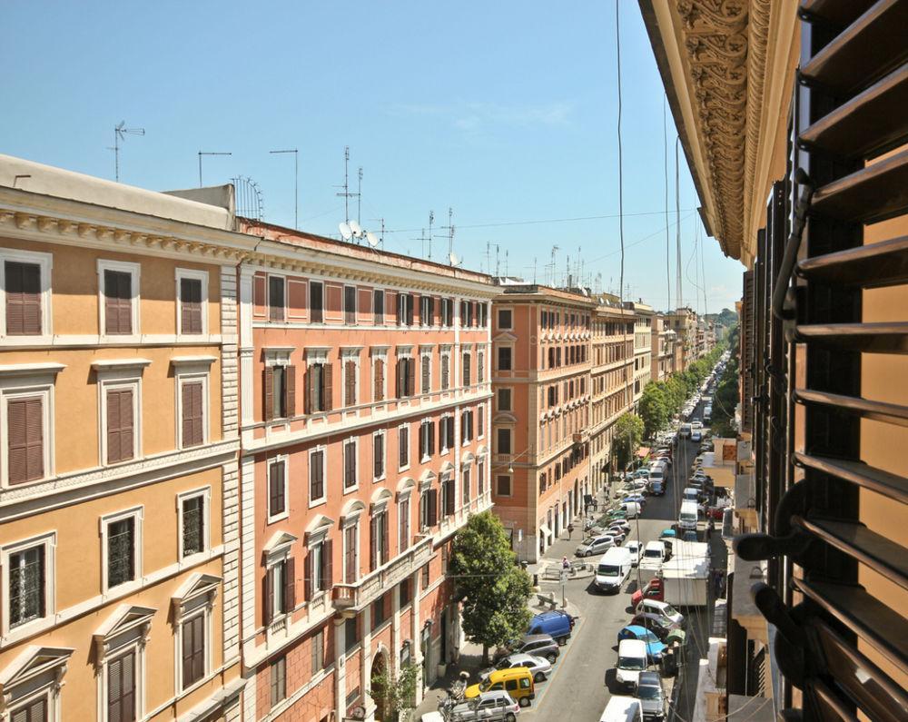San Pietro'S Home - Guesthouse ローマ エクステリア 写真